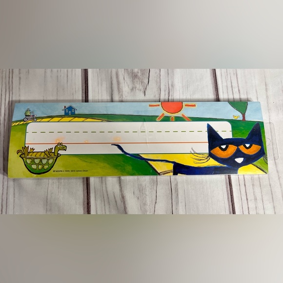 NWT-Edupress Pete the Cat Nameplates, 36 Pieces, 11.5” x 3.5” Each - Picture 2 of 3
